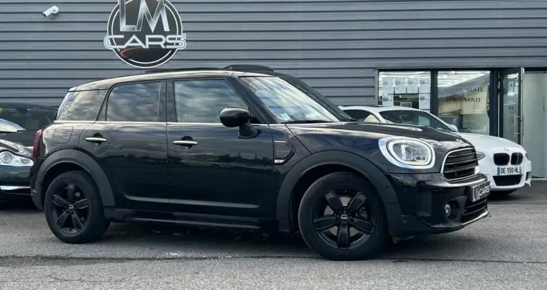 Photo 1 : Mini Countryman 2021 Essence