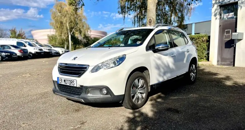 Photo 1 : Peugeot 2008 2014 Petrol