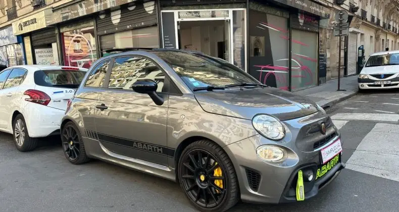 Photo 1 : Abarth 595 2018 Petrol