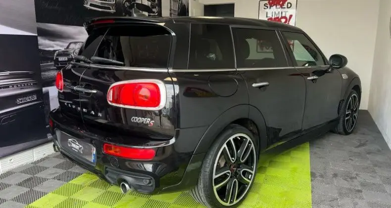 Photo 1 : Mini Clubman 2017 Essence