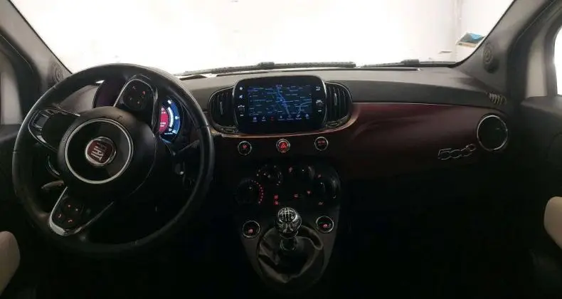 Photo 1 : Fiat 500 2021 Hybrid