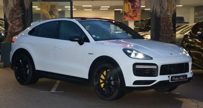 Photo 1 : Porsche Cayenne 2020 Hybride