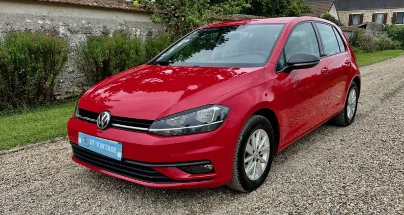 Photo 1 : Volkswagen Golf 2019 Essence