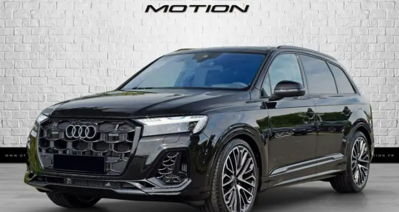 Photo 1 : Audi Q7 2024 Hybrid