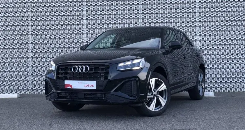 Photo 1 : Audi Q2 2024 Essence