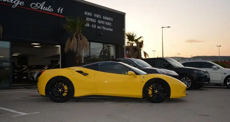 Photo 1 : Ferrari 488 2016 Essence