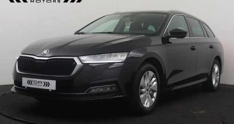 Photo 1 : Skoda Octavia 2020 Petrol