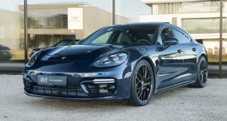 Photo 1 : Porsche Panamera 2024 Essence