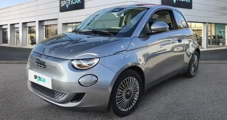 Photo 1 : Fiat 500 2022 Electric