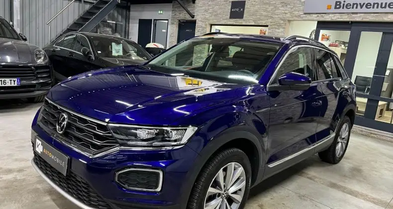 Photo 1 : Volkswagen T-roc 2021 Essence