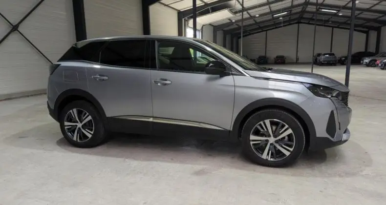 Photo 1 : Peugeot 3008 2024 Hybride