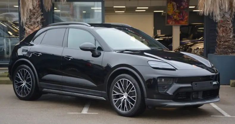 Photo 1 : Porsche Macan 2024 Électrique