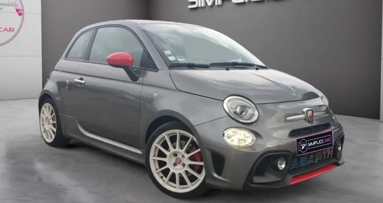 Photo 1 : Abarth 500 2018 Essence