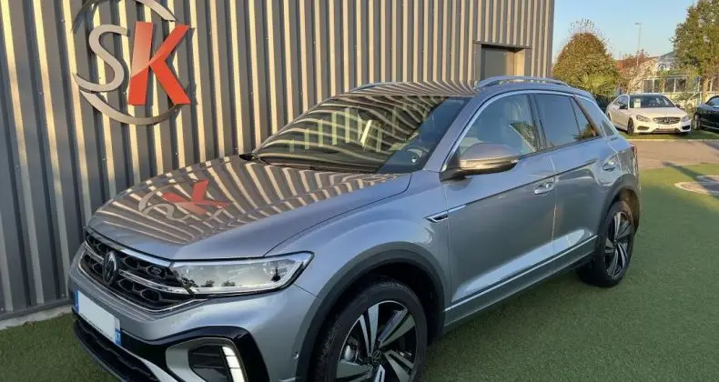 Photo 1 : Volkswagen T-roc 2023 Petrol