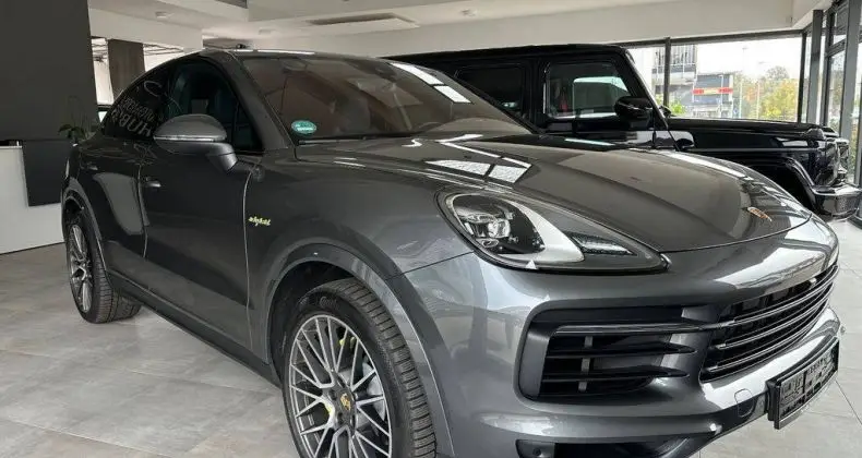 Photo 1 : Porsche Cayenne 2021 Hybride