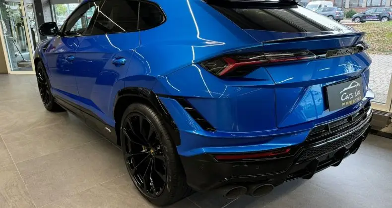 Photo 1 : Lamborghini Urus 2024 Petrol