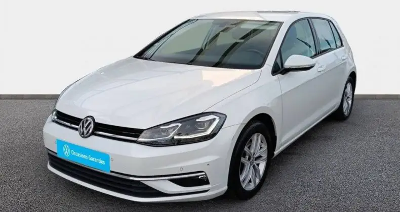 Photo 1 : Volkswagen Golf 2017 Petrol