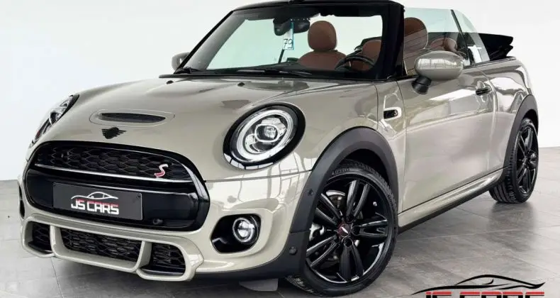 Photo 1 : Mini Cabrio 2020 Essence