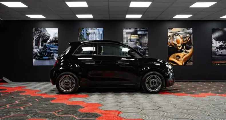 Photo 1 : Fiat 500 2022 Electric