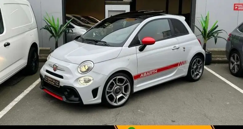 Photo 1 : Abarth 595 2021 Petrol