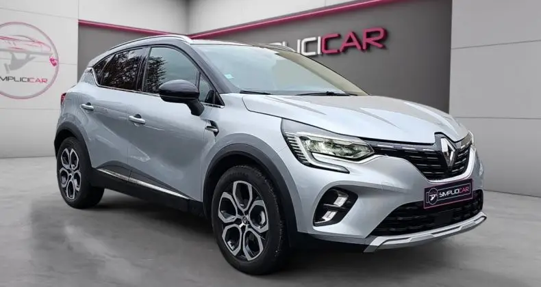 Photo 1 : Renault Captur 2022 Hybride