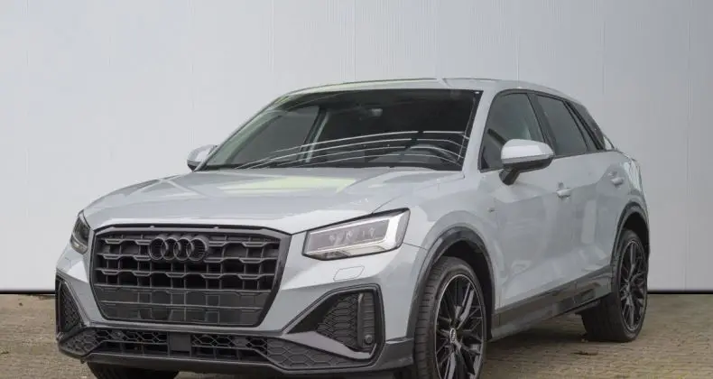 Photo 1 : Audi Q2 2021 Essence