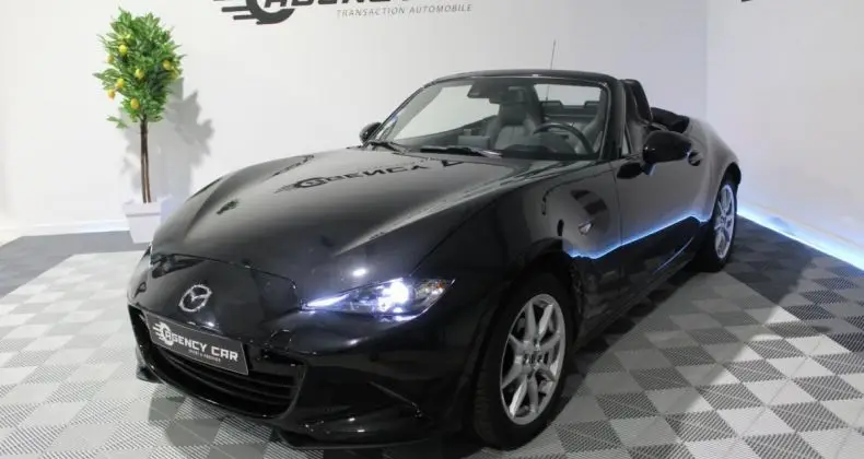 Photo 1 : Mazda Mx-5 2017 Petrol