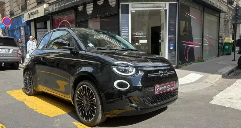 Photo 1 : Fiat 500 2020 Not specified