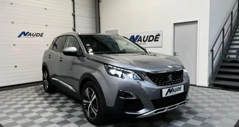 Photo 1 : Peugeot 3008 2017 Essence