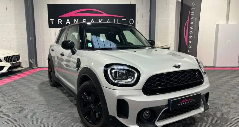 Photo 1 : Mini Countryman 2022 Essence