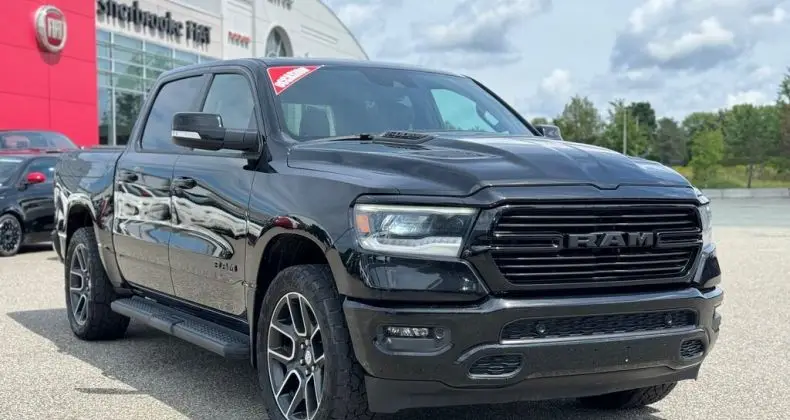 Photo 1 : Dodge Ram 2022 Petrol