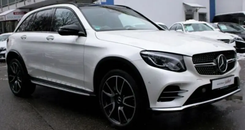 Photo 1 : Mercedes-benz Classe Glc 2016 Petrol