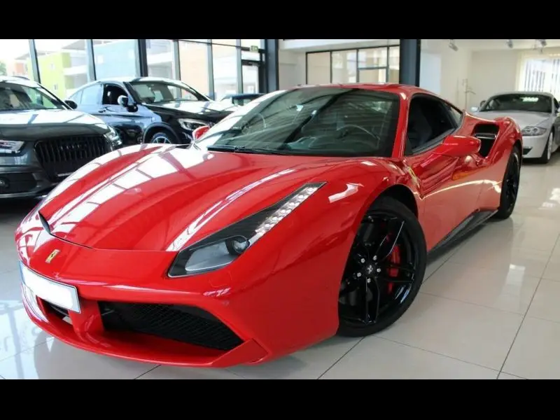 Photo 1 : Ferrari 488 2017 Essence