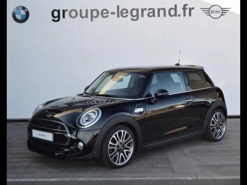 Photo 1 : Mini Mini 2018 Petrol