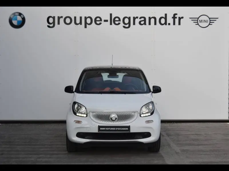 Photo 1 : Smart Forfour 2016 Essence