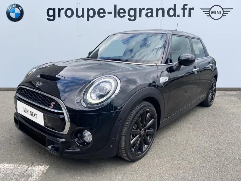 Photo 1 : Mini Mini 2018 Petrol