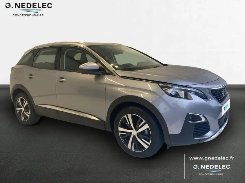 Photo 1 : Peugeot 3008 2020 Petrol