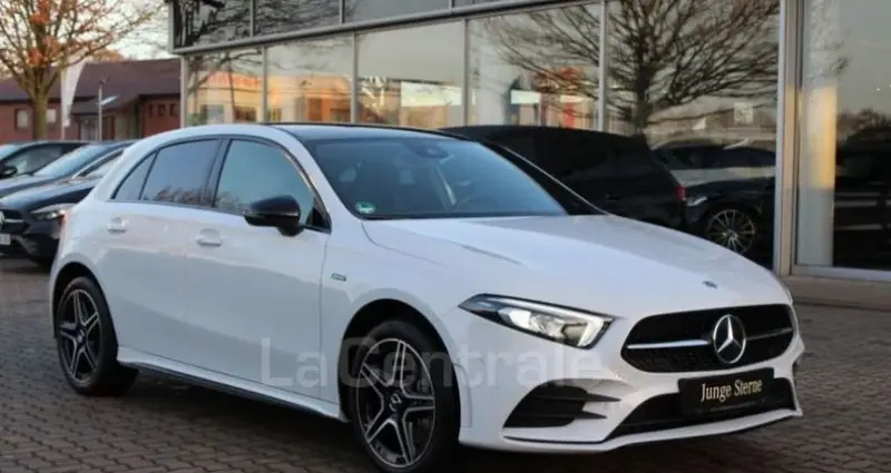 Photo 1 : Mercedes-benz Classe A 2020 Hybride