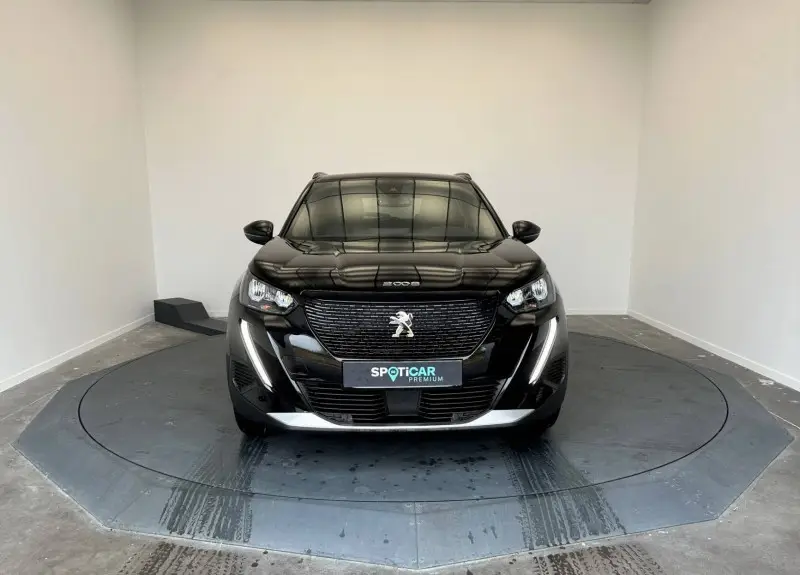 Photo 1 : Peugeot 2008 2023 Électrique