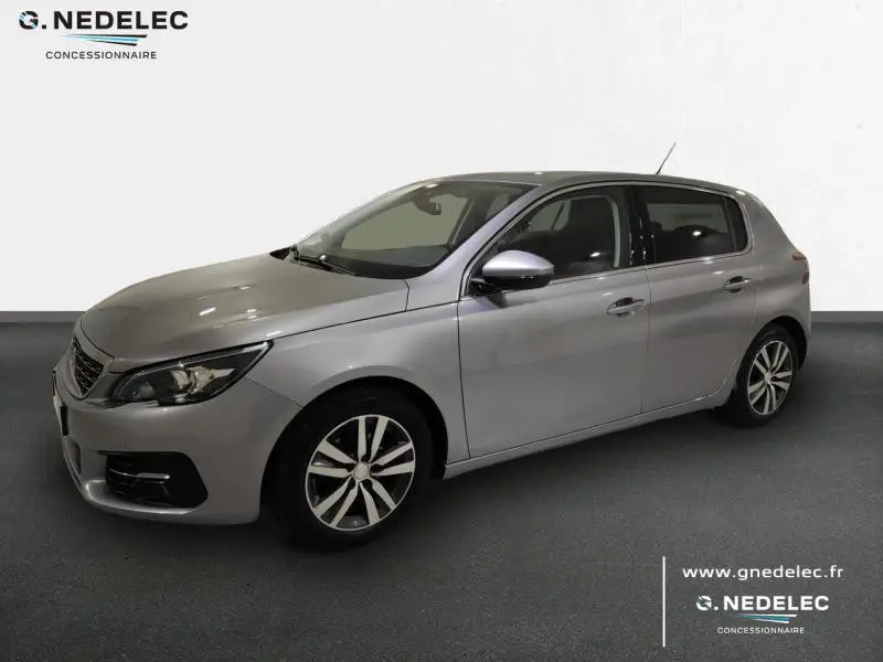 Photo 1 : Peugeot 308 2019 Petrol