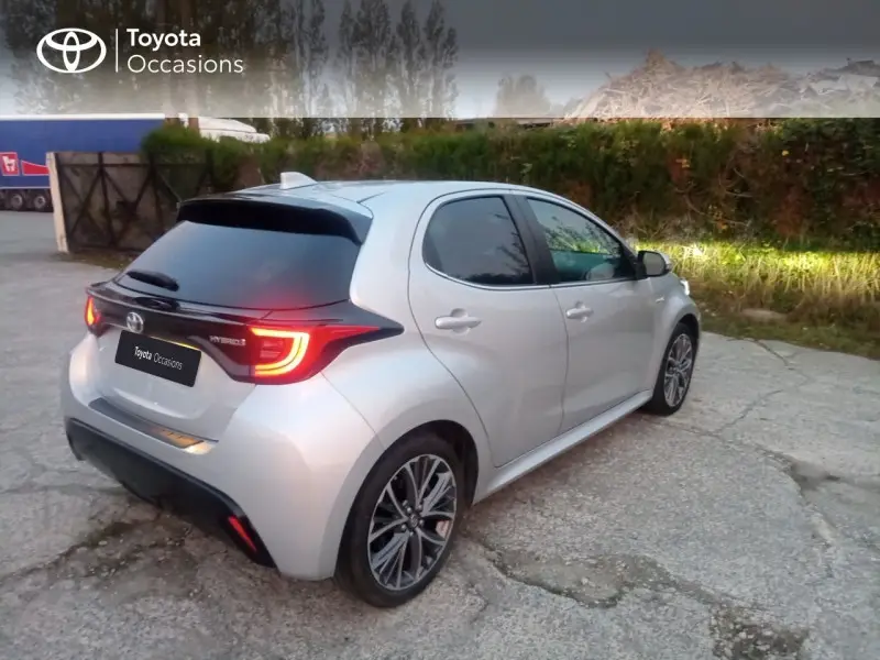 Photo 1 : Toyota Yaris 2021 Non renseigné