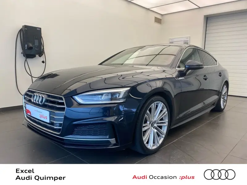 Photo 1 : Audi A5 2017 Petrol