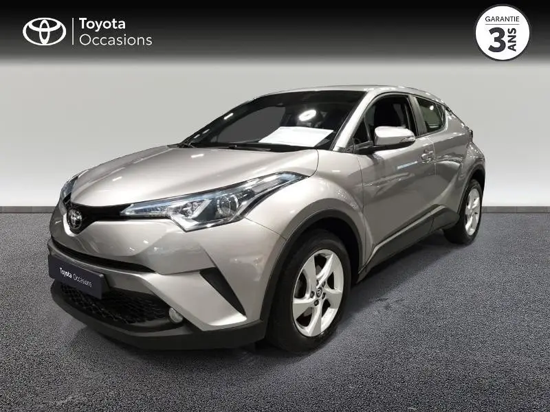 Photo 1 : Toyota C-hr 2018 Petrol