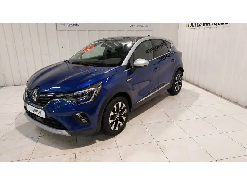 Photo 1 : Renault Captur 2023 Essence