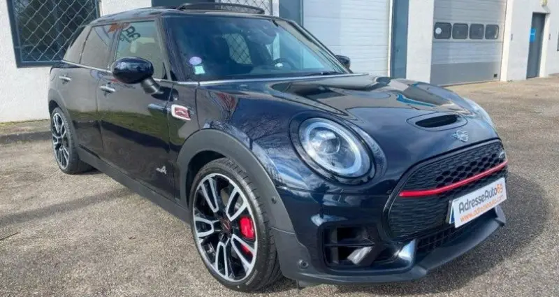 Photo 1 : Mini Clubman 2020 Essence