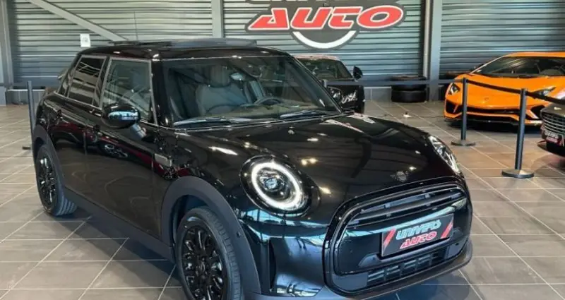 Photo 1 : Mini Cooper 2024 Petrol