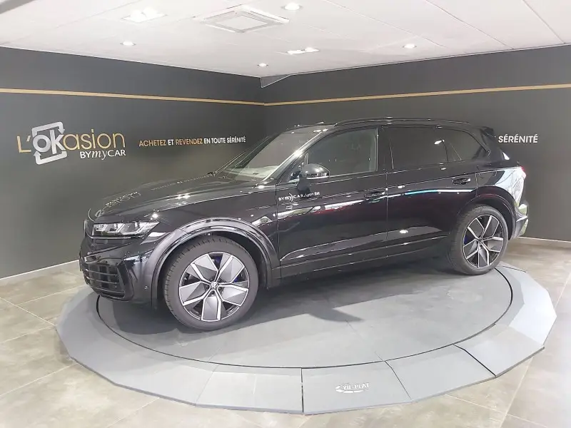 Photo 1 : Volkswagen Touareg 2023 Petrol