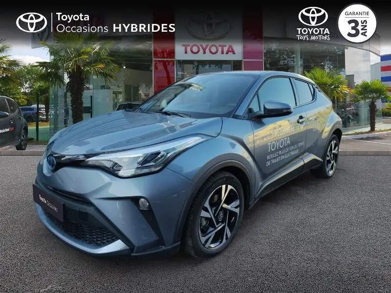 Photo 1 : Toyota C-hr 2023 Petrol