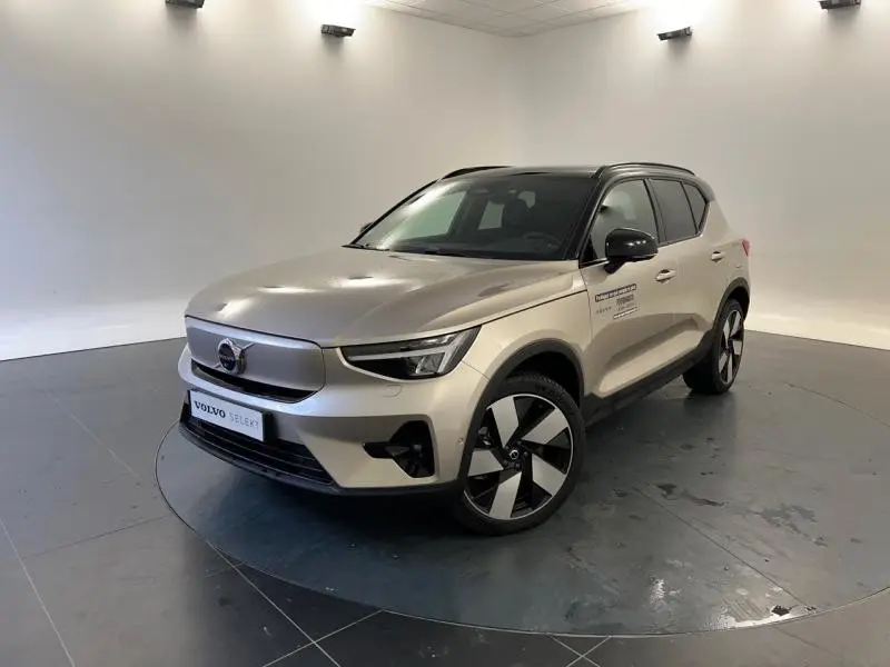 Photo 1 : Volvo Xc40 2022 Non renseigné