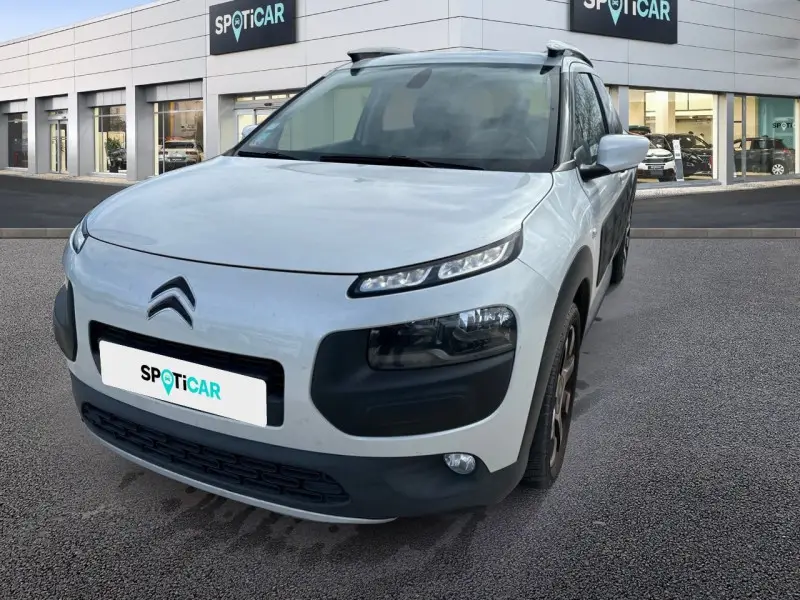 Photo 1 : Citroen C4 2018 Essence